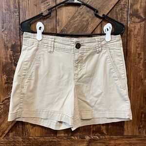 Faded glory women’s VTG‎ y2k khaki colored chino shorts size 6 EUC